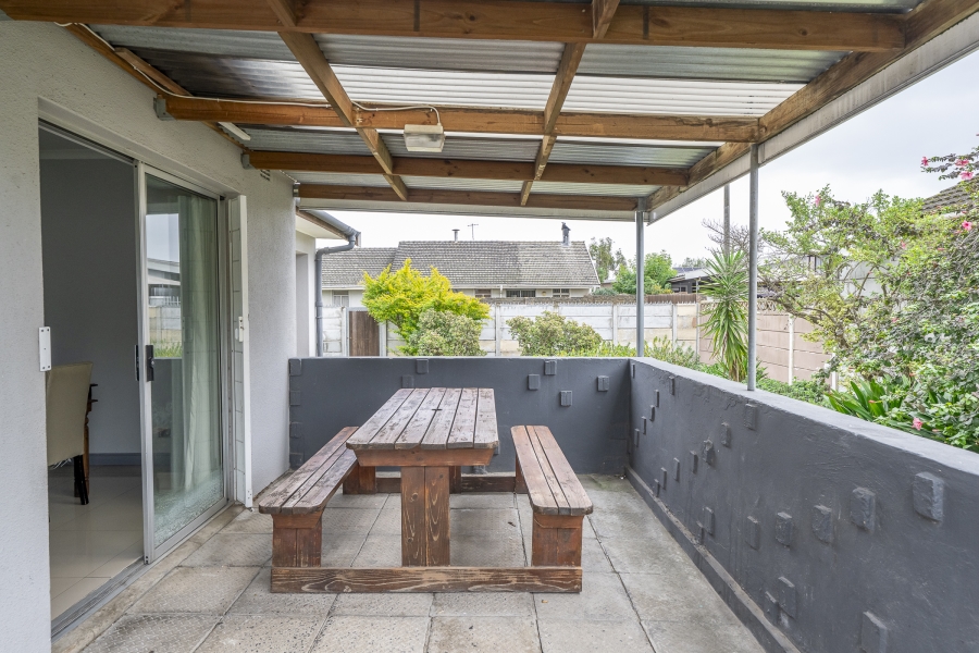 4 Bedroom Property for Sale in Bracken Heights Western Cape